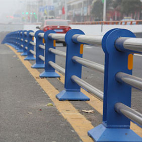 12.复合管锌钢道路护栏12